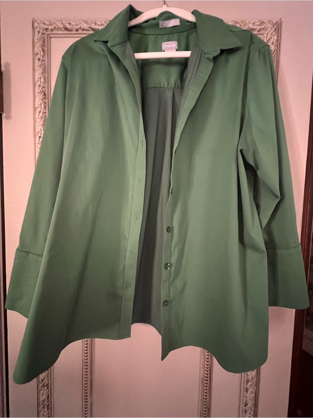 Chico’s No Iron Chic Stretch Button Front Shirt Green Size 3 (XL)